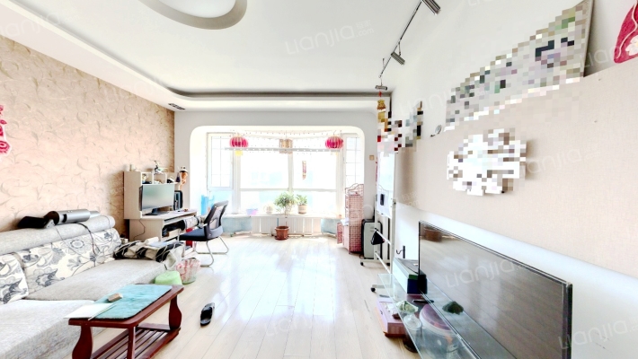 鲲鹏家园二手房实景图