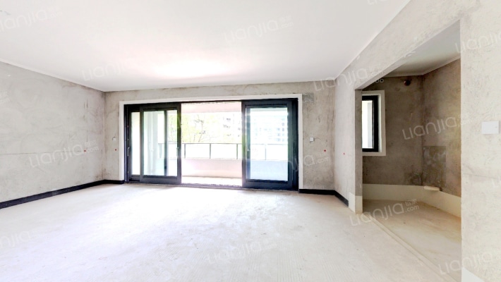 融创溪山春晓一期一地块二手房实景图