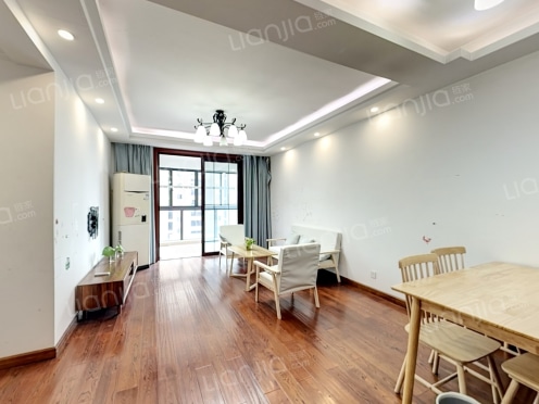 整租·绿地中央广场三期 3室1厅 南