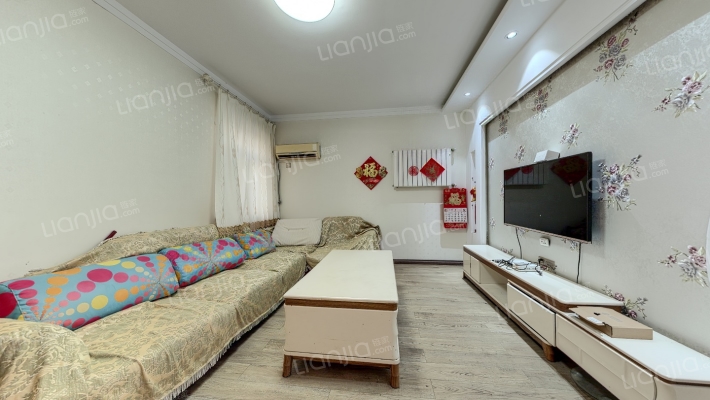 宇华名郡二手房实景图