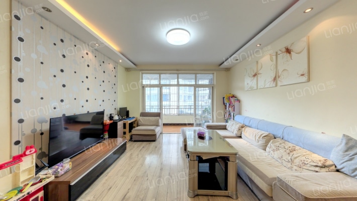 鸿鹄园二手房实景图