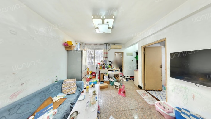 建中小区二手房实景图