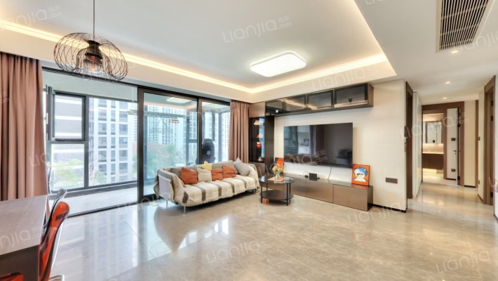 万科锦上和风华苑南区二手房实景图