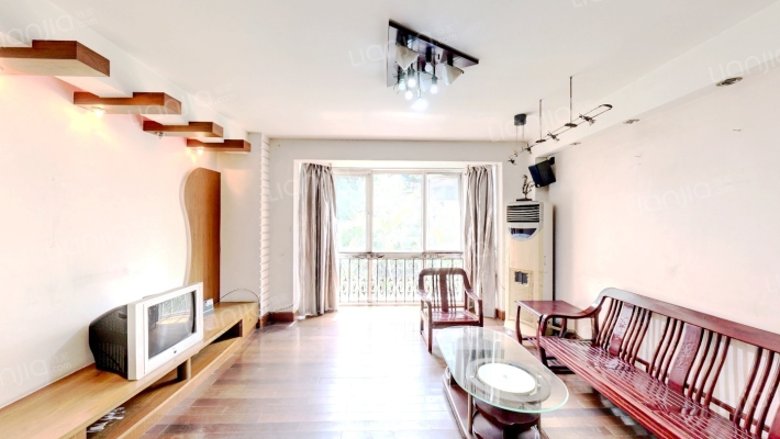 巴黎之春二手房实景图