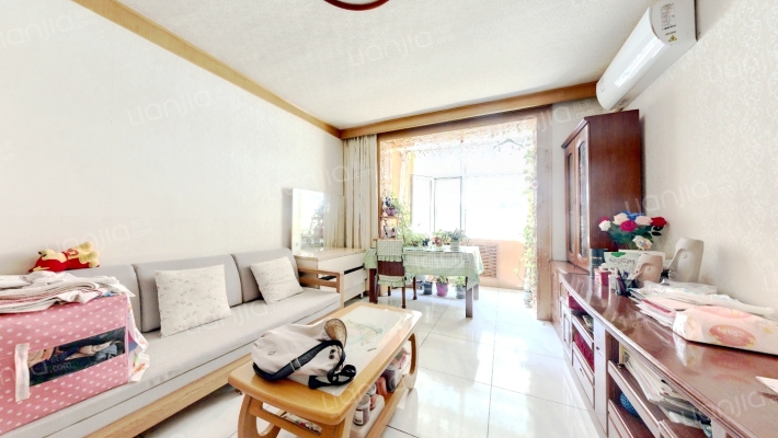 民航小区二手房实景图