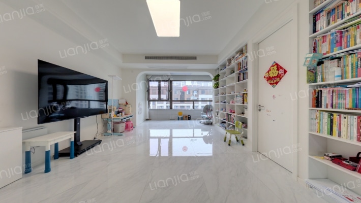 中海九樾二手房实景图