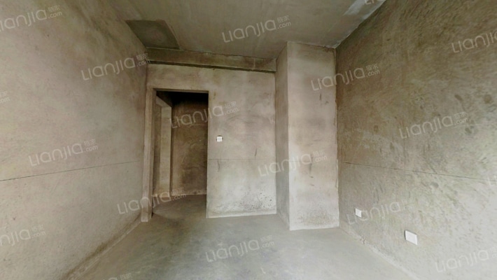 嘉实上城名都(别墅)二手房实景图