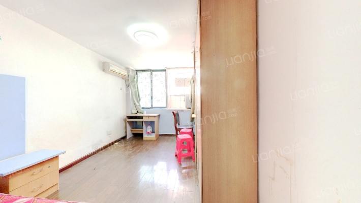 秀园路142号二手房实景图