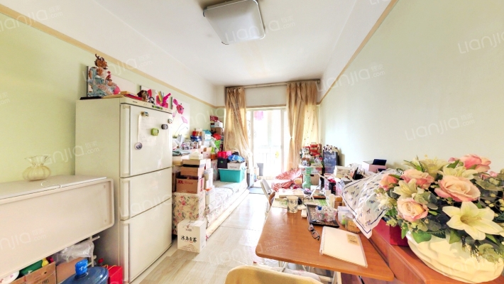 创意英国国际公寓二手房实景图