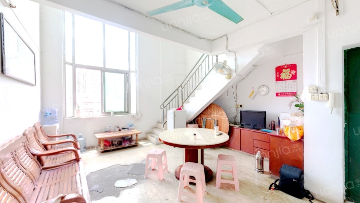 晓翠园二手房实景图