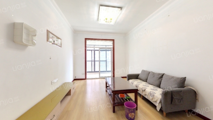 龙阳雅苑二手房实景图