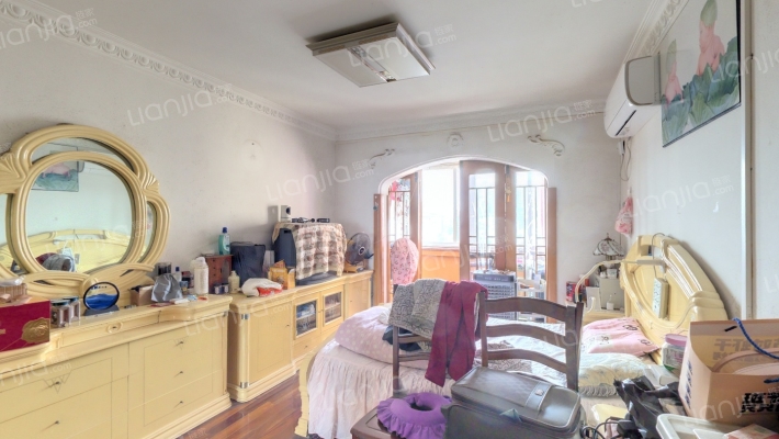 万昌大厦二手房实景图