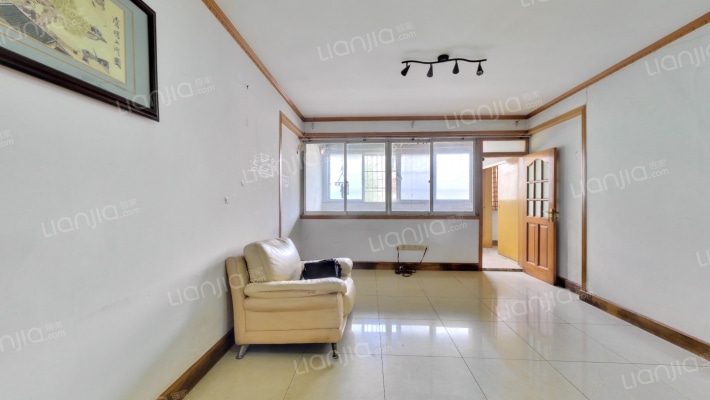 八达巷14号二手房实景图