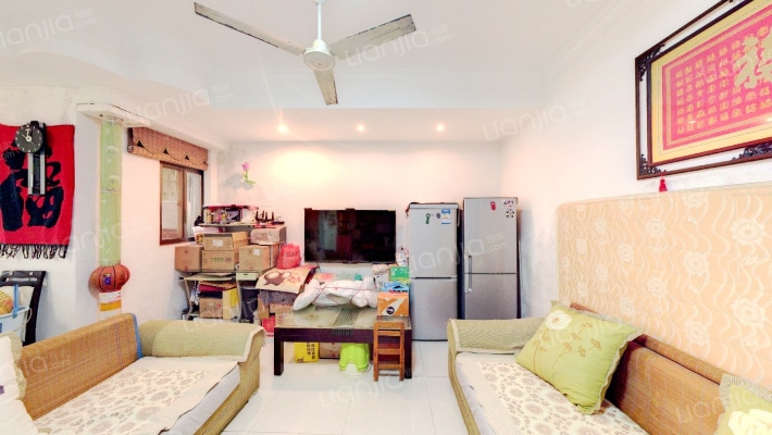 荣静大厦二手房实景图