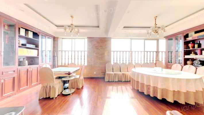 自由港二手房实景图