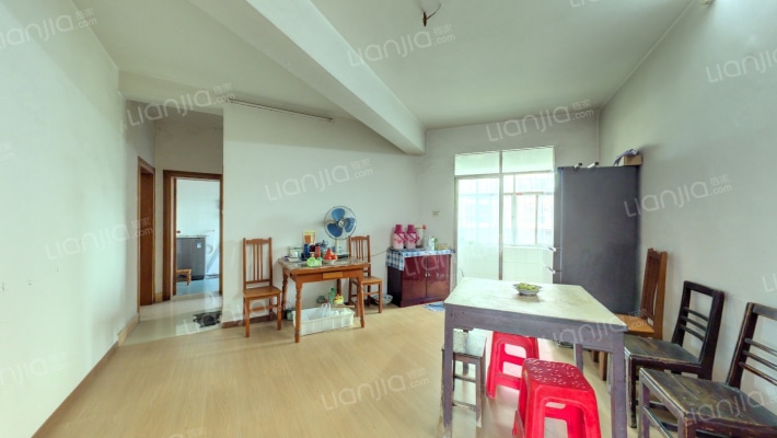 义勇路126号二手房实景图