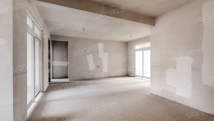 建业香槟圣园二手房实景图