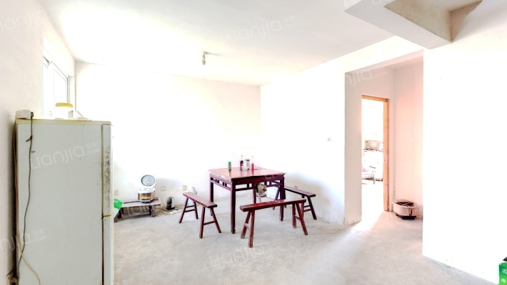 方泉苑H块二手房实景图