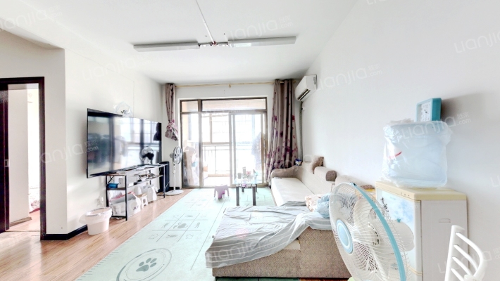 恒盛豪庭二手房实景图