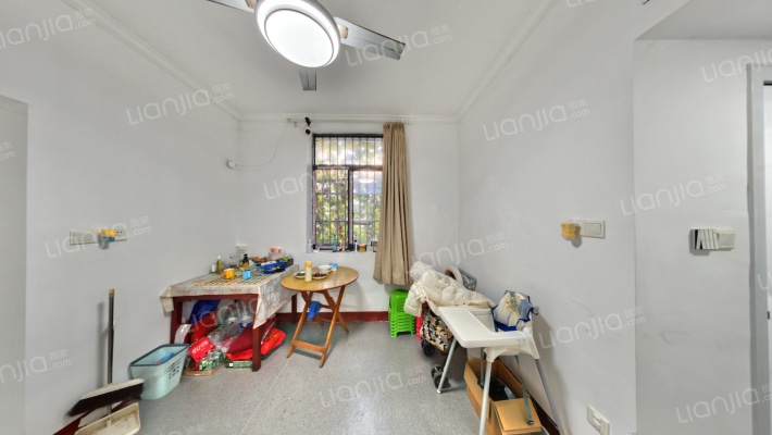 省纺织宿舍小区二手房实景图