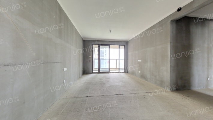 富田城九鼎华府八号院二手房实景图