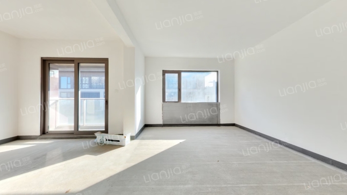 融创微风之城二手房实景图