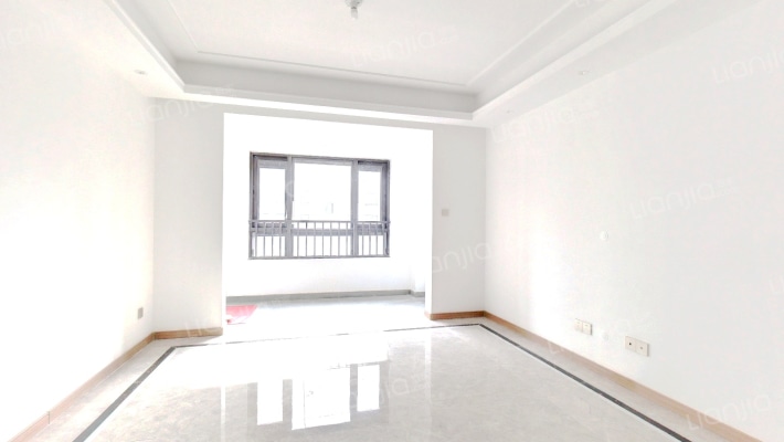 太仓都会之光花苑二手房实景图