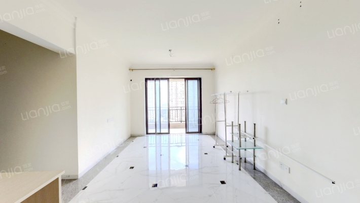 容桂碧桂园花季苑二期二手房实景图