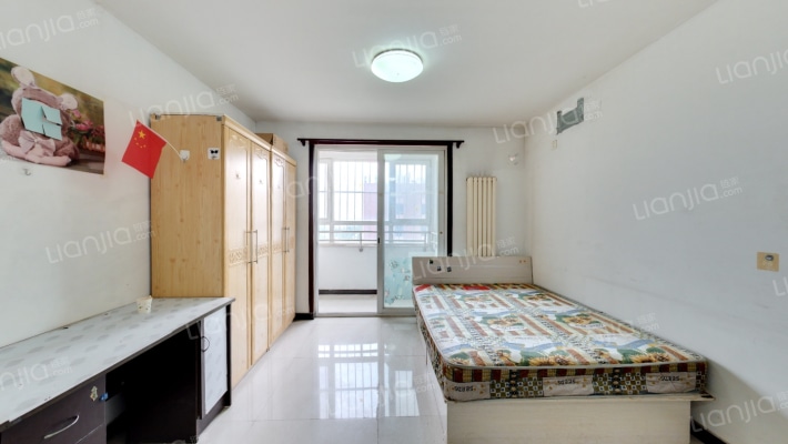 瀛海家园瑞园E区二手房实景图