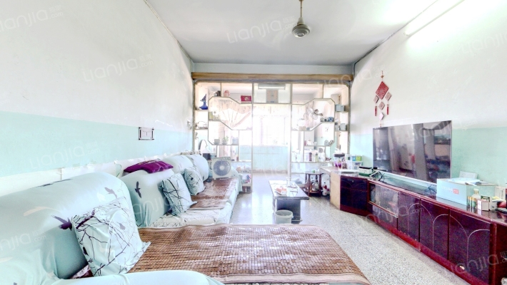 新特药家属院二手房实景图