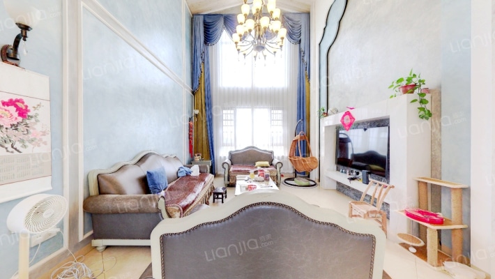 中铁水映加州二手房实景图