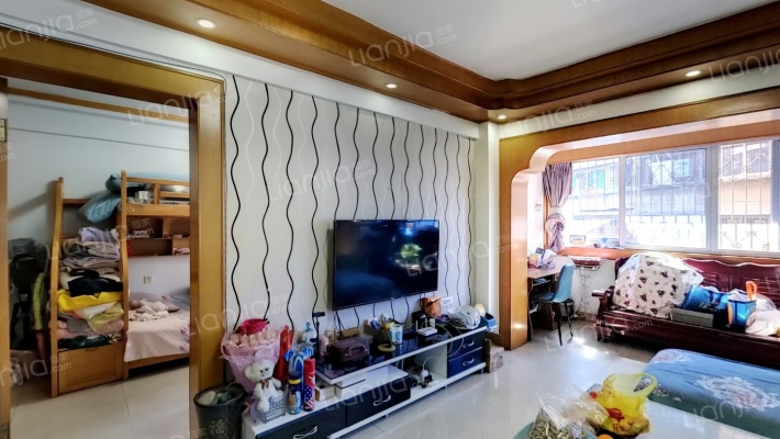 花城中街70号二手房实景图