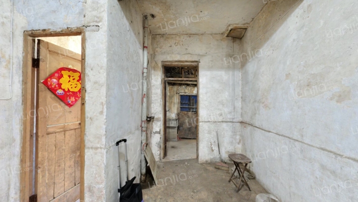 五交化楼二手房实景图