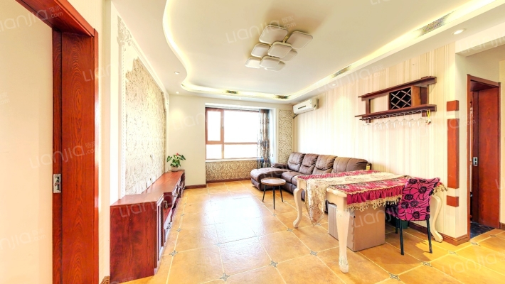 翡翠明珠二手房实景图