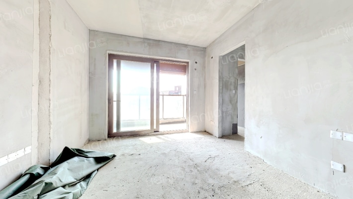 信达泰禾金尊府二手房实景图