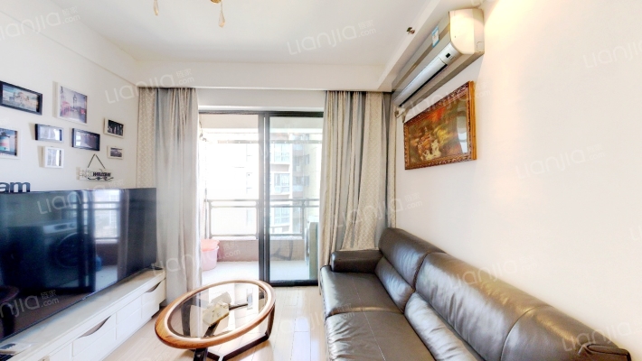 卓越时代广场二手房实景图