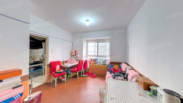 鸿兴苑二手房实景图