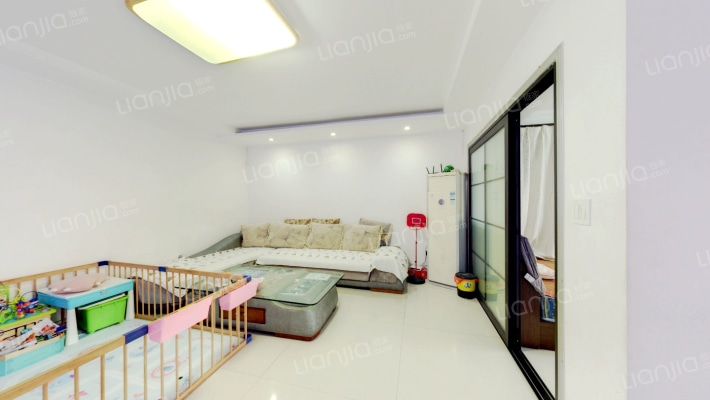 中济路二手房实景图