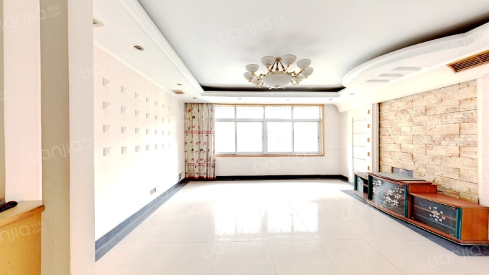 武警宿舍二手房实景图