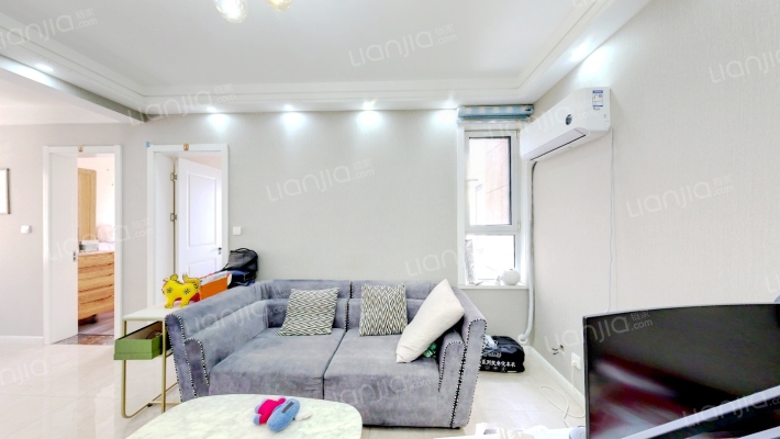 天泽佳苑二手房实景图