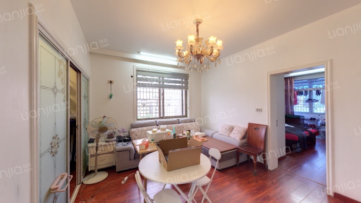 地质住宅区二手房实景图