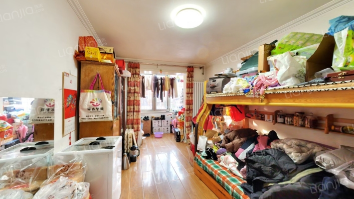 感化胡同3号院二手房实景图