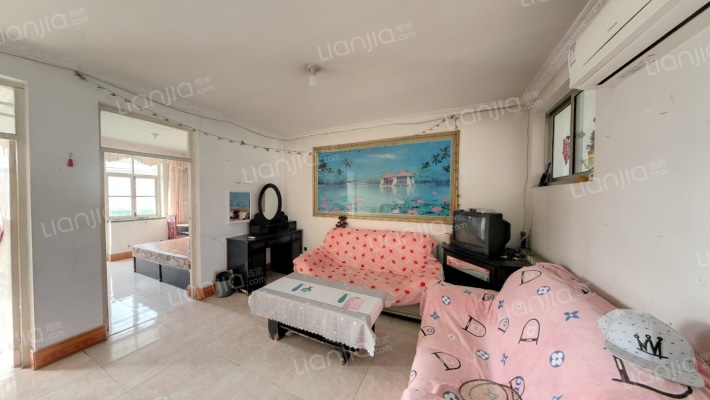 新湖花苑二手房实景图