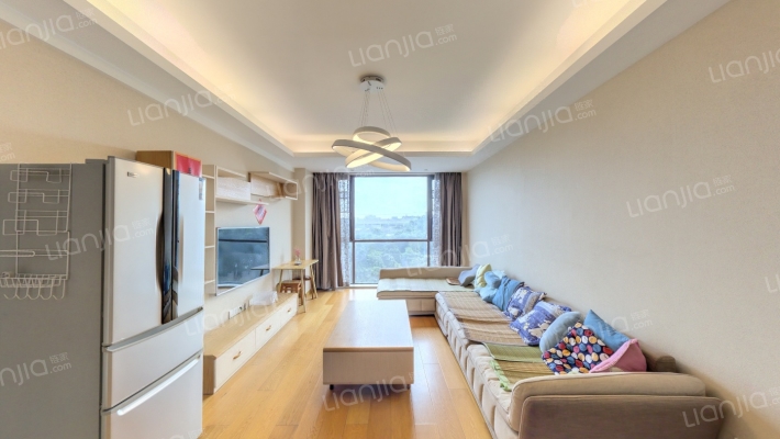 雄飞新园紫郡二手房实景图