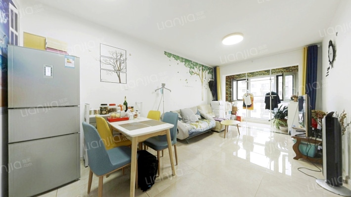 新华联国花园二手房实景图