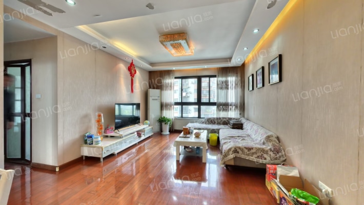 青扬十街二手房实景图