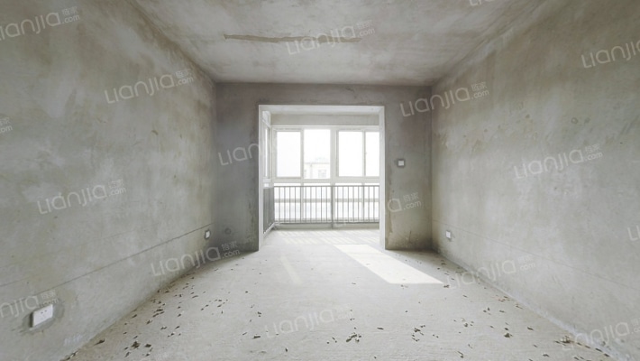 天伦琥珀名城二手房实景图