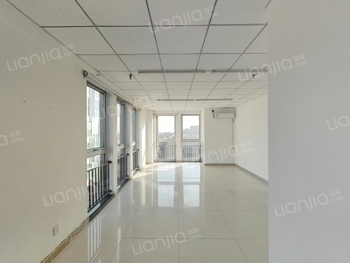 整租·万科国家广告产业园 1室1厅 南/北