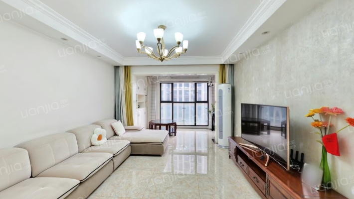 南山雍江汇一期二手房实景图