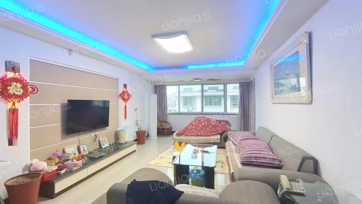溪西三区圣罗村二手房实景图
